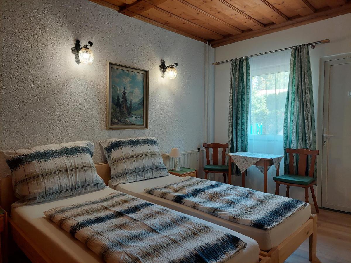 Pension Welserhof Wilfersdorf  Eksteriør bilde